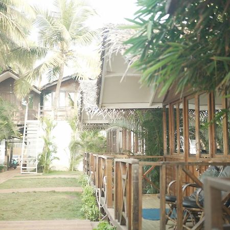 Seascape By Sand Sapphire Canacona Exterior photo